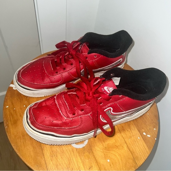 Nike Air Force 1 Red NBA Sneakers - Picture 5 of 8